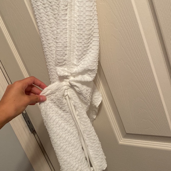 White Dress - Picture 3 of 3